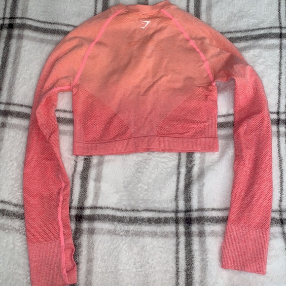 Gymshark cropped long sleeve - Picture 3 of 3
